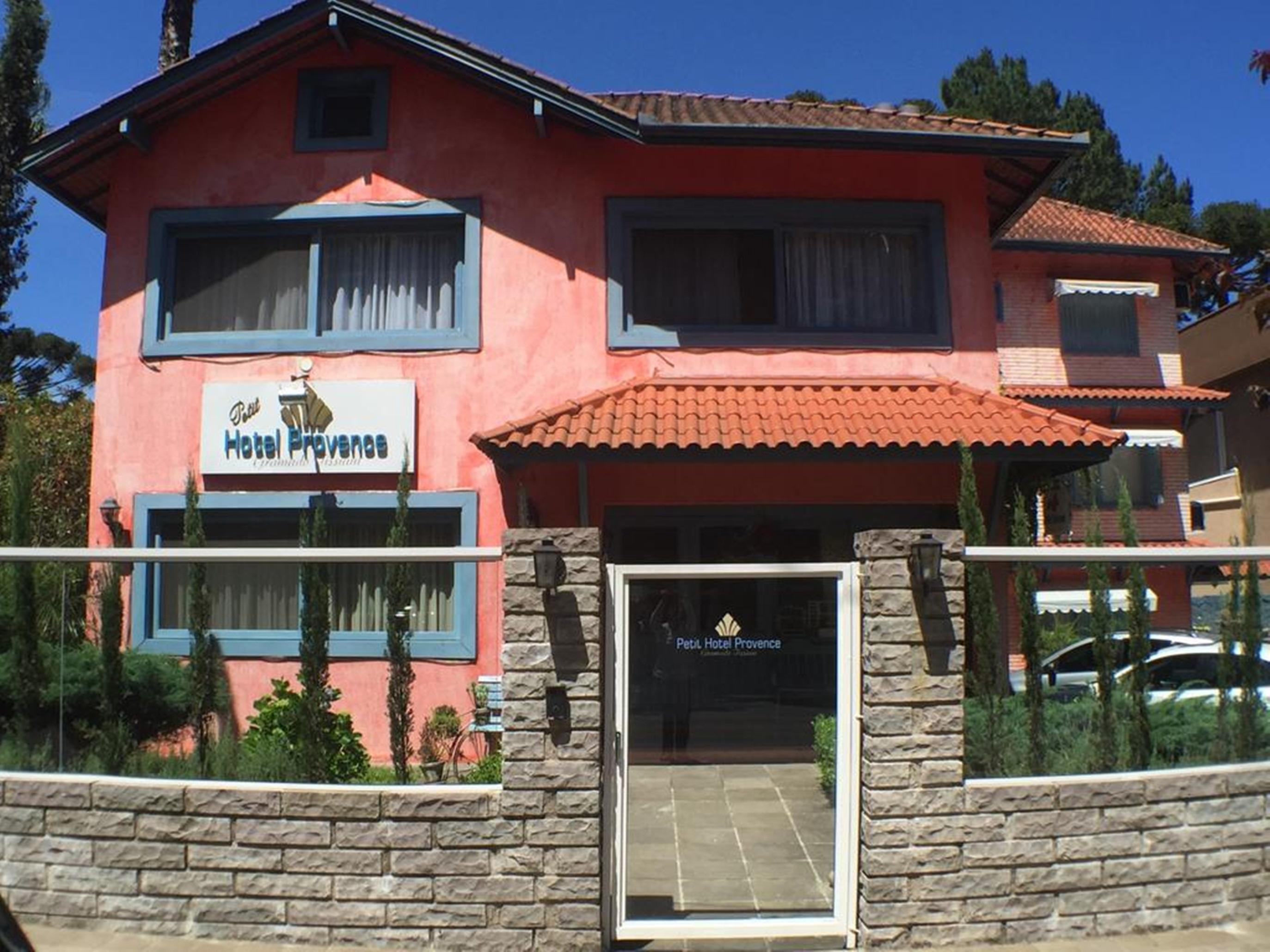 Petit Hotel Provence Gramado Kültér fotó